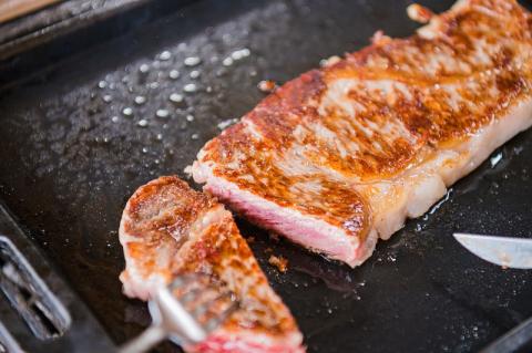 長州ながと和牛「サーロインステーキ」600g(200g×3枚 )【牛肉 肉 お肉 サーロイン ステーキ 小分け 希少 ギフト 贈り物 和牛 牛 ながと和牛 長門市】(1362)