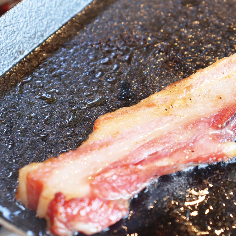 風の家 手作りベーコンと粗挽きウインナーセット【長門市 日置 少量 ベーコン ウインナー 人気 定番】(10118)