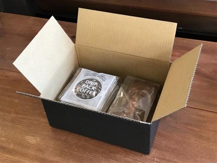 (1056)自家焙煎珈琲　オリジナル　ドリップバッグ　手作り　フルーツケーキ　詰め合わせ（ドリップパック8個、フルーツケーキ1本）