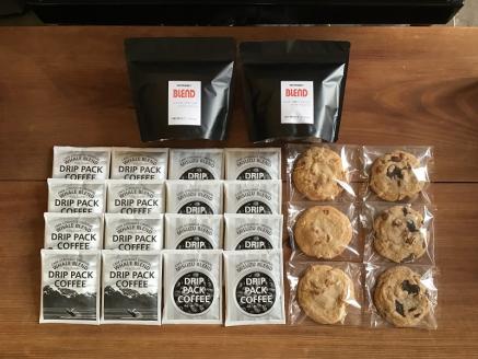 (1284)自家焙煎珈琲　オリジナル　粉　ドリップパック　手作り　アメリカンクッキー　詰め合わせ（中煎り粉400ｇ、ドリップパック16個、クッキー6枚）