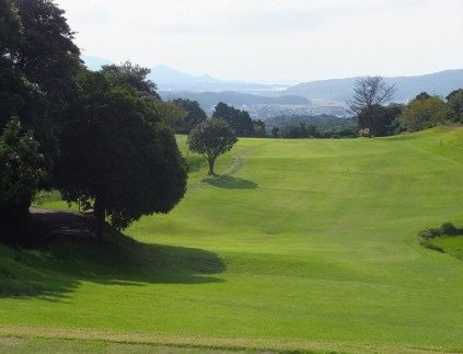 ゴルフ ブルーライン カントリー倶楽部 全日ゴルフプレー券 1名分 (1242)