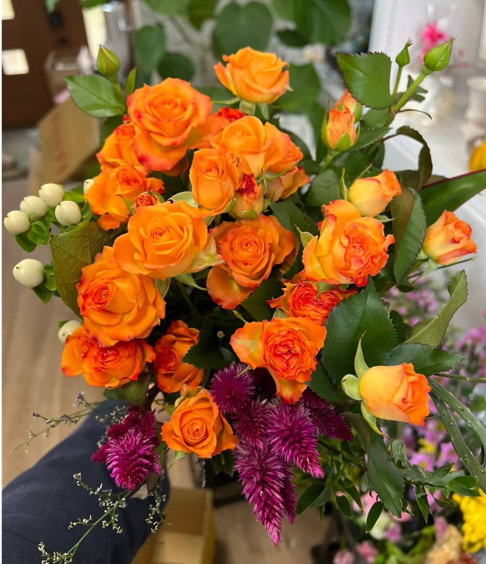 長門産藤野バラ園さんのバラ　感謝の日特別花束(1290)