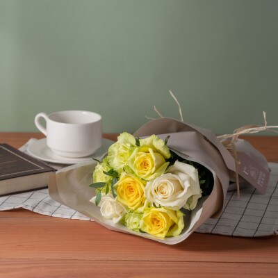 ホシファーム　フリルブーケ　ホワイトイエローグリーン　8本【配送不可地域：離島】