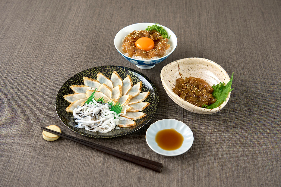 天然まふくのタタキ刺し＆ぶっかけめし