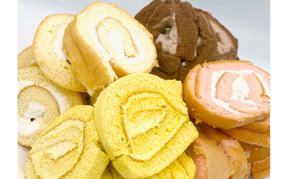 【訳あり】ロールケーキ切れ端 1kg（バニラ、チョコ、いちご、かぼちゃ）冷凍