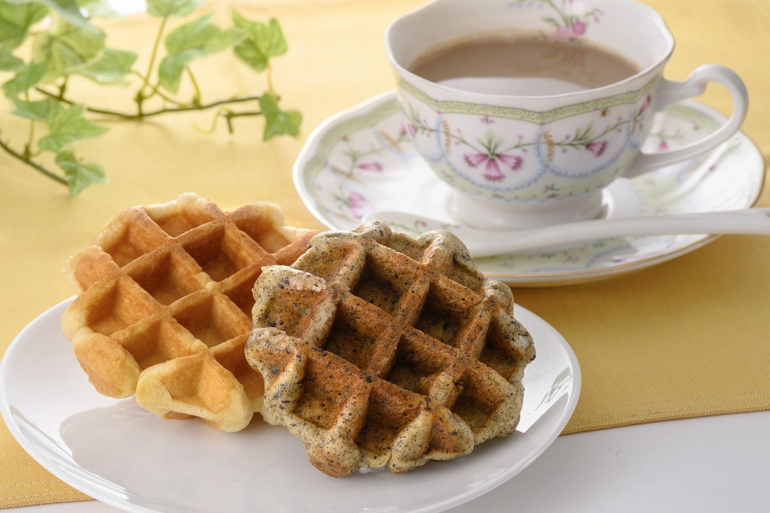 周南市鹿野産小麦と鹿野和紅茶を使用した　やまぐちワッフル詰合せ（プレーン・鹿野和紅茶各10個）