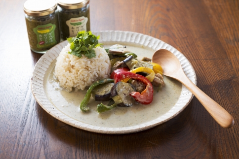 グルグルグリーンカレー 唐辛子農家のつくるクラフトカレーペースト（辛さノーマル）＆（辛さホット）各3瓶セット