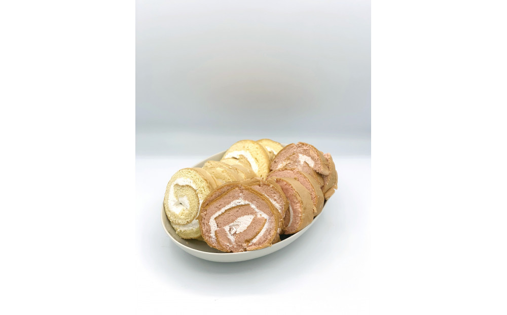 【訳あり】ロールケーキ切れ端 1kg（バニラ、チョコ、いちご、かぼちゃ）冷凍