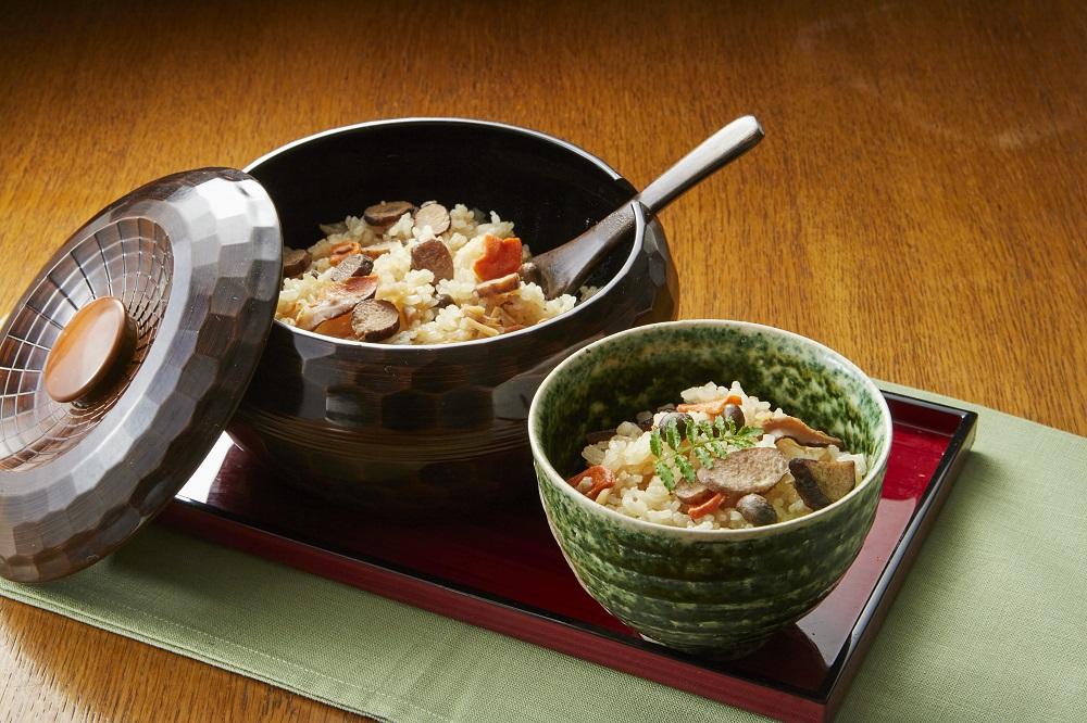 【炊き込みご飯の素】日本原産種の山芋とその子実入り自然生山子ごはん 150g×3パックセット