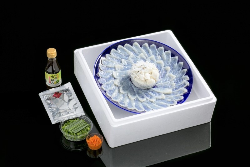 【着日指定可】国産とらふく刺身セット（約4人前）