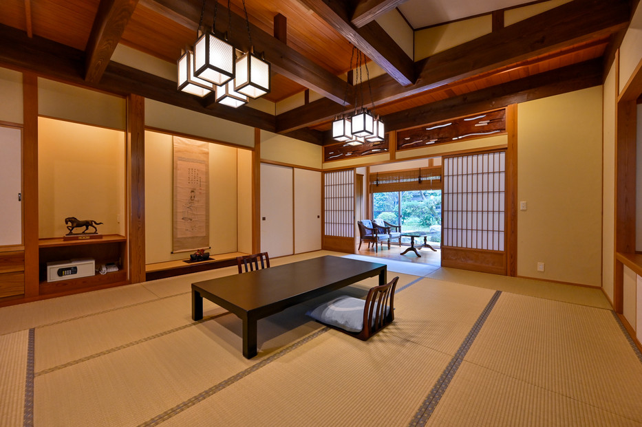 湯野温泉　芳山園　宿泊補助券(10,000円分)