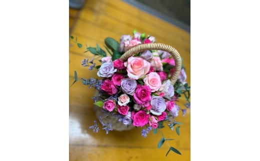 おまかせ花籠アレンジ