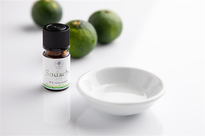 徳島すだち精油