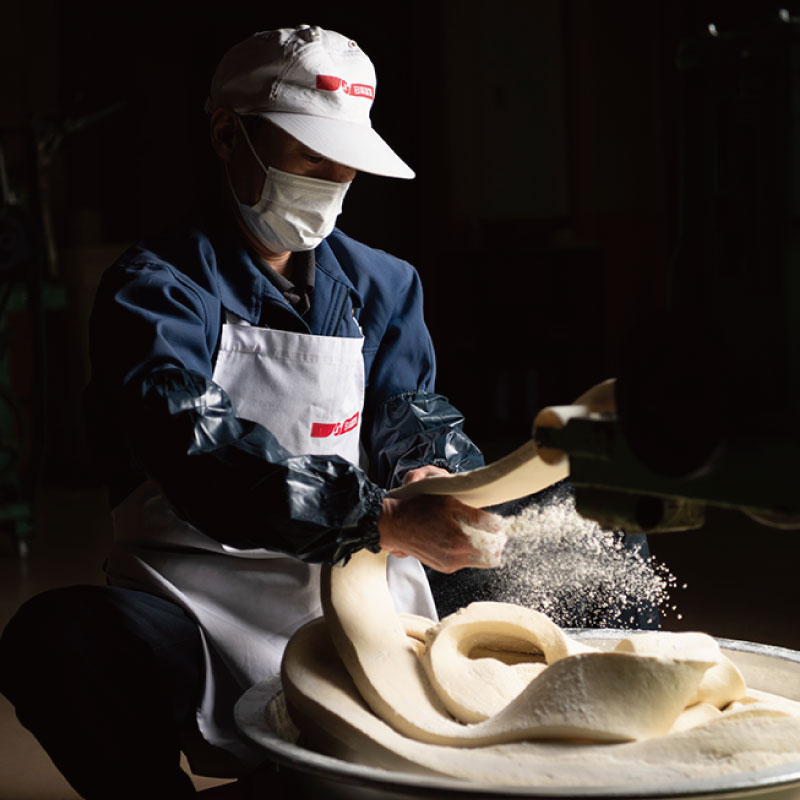 そうめん 素麺 半田そうめん 冷凍 3袋 つゆ なし お歳暮 ギフト 個包装 手延べ コシ めん 小麦粉 うず 塩 こめ油 麺 白 米 の代わりに 人気 おすすめ お取り寄せ グルメ 糸 高級 特選 ブランド すだち 料理 ふるさと 国産 徳島 阿波 半田手延麺 八千代