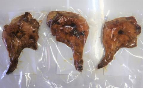 【定期便】偶数月3回　徳島小松島『とり信』の「国産鶏ローストレッグ」 ローストチキン （タレ味）［1本入り×3袋 合計 600g 以上］×3回 ※配送不可地域あり ※着日指定不可