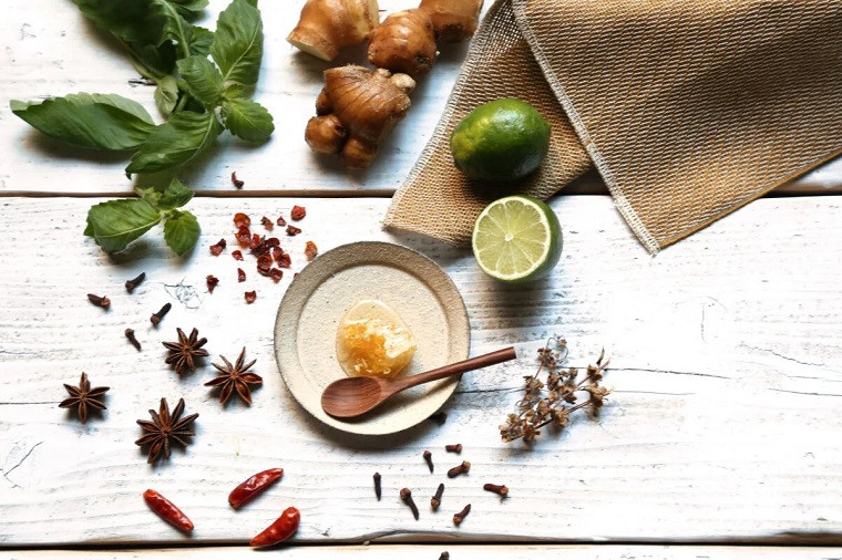 満月のエキゾチックジンジャエール(2本セット) 《30日以内に出荷予定(土日祝除く)》 ---sanagouchi_tbl_3_2hn---