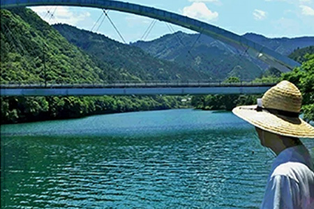 もみじ川温泉 無料入浴券10枚 MO-1 徳島 那賀 温泉 入浴 入浴券 入浴チケット 温泉利用券 サウナ風呂 露天風呂 泡風呂 旅行 くつろぎ 観光 日帰り