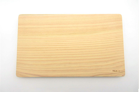 那賀ヒノキのまな板（大）TR-1-4 徳島 那賀 防カビ 抗菌作用 木材 木製 木製品 ひのき 檜 桧 キッチングッズ 調理器具 木のまな板 木製まな板 おしゃれ プレゼント 母の日