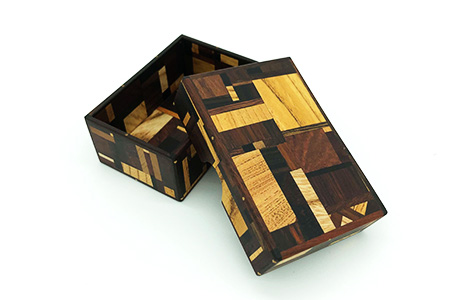 小物入れ「D」名刺・アクセサリー・印鑑　KT-6-4 徳島 那賀 木 木材 寄せ木 木製 木製品 小物 アクセサリー ジュエリー 収納 小物入れ 小物収納 小物ケース 収納ケース 収納ボックス アクセサリーボックス おしゃれ 和風 レトロ 高級感 インテリア 丈夫