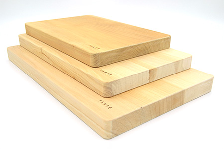 天然銘木 銀杏のまな板（大） サイズ：約400×240×28mm 職人仕上げ TR-2-2 徳島 那賀 木 天然銘木 銀杏 木目 木製 日本製 まな板 キッチン用 料理 調理 調理器具 お祝い 贈物 ギフト プチギフト 母の日 一つ一つ手作り 手作り 銀杏のまな板（大）