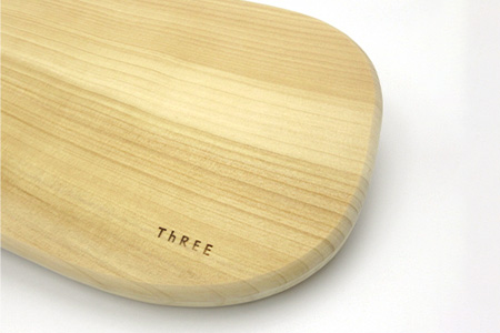 ながまるっこまな板（イチョウ） サイズ 約39cm×19cm×2.5cm TR-7 徳島 那賀 木 銀杏 木目 木製 日本製 まな板 丸い 丸まな板 キッチン用 料理 調理 調理器具 お祝い 贈物 ギフト プチギフト 母の日