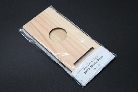 木頭杉のスマホスタンド（ANA　Ver.）NW-31