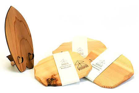 KUKUウッドコースター・スマホスタンドセット NW-32 徳島 那賀 木 木頭杉 木製 木目 ウッドコースター スマホスタンドセット 木製コースター おしゃれ シンプル