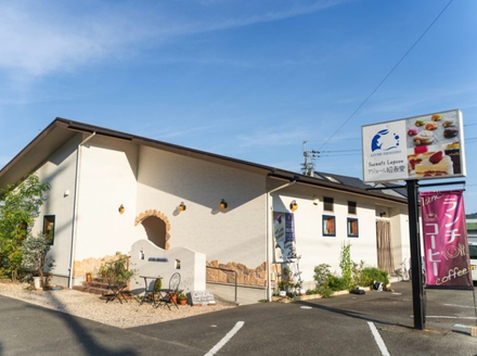 チョコレートロールケーキ1本・ぷりん４個