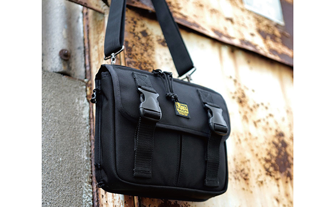 バンナイズ　多目的バッグ＜ツインバックル＞