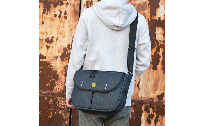 バンナイズ　メールバッグショルダー／340　デニム