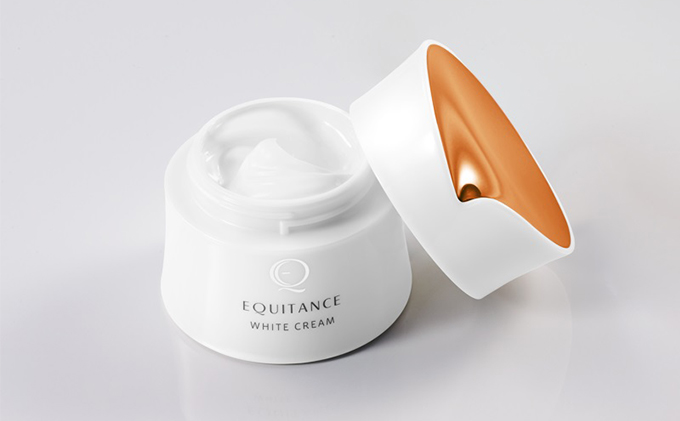 エクイタンス ホワイトクリーム