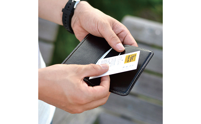 ビンテージオイルレザーの薄型名刺ケース　ビンテージキャメル