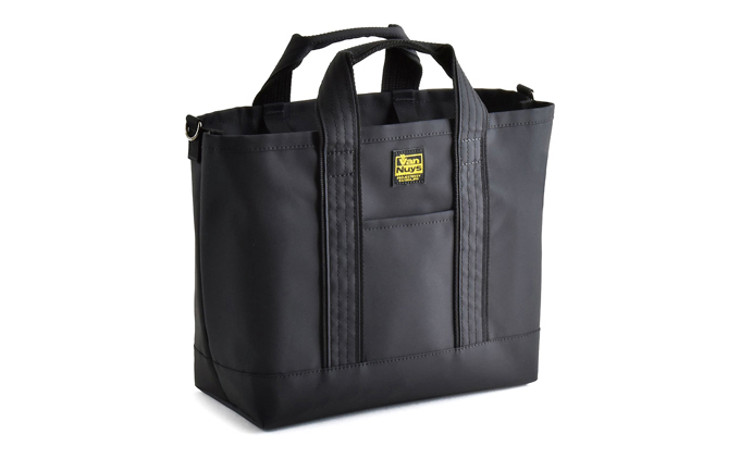 VanNuys ライトネストート／280  トートバッグ ナイロン 軽い 多収納 カジュアル ポケット 無地 シンプル トート バッグ ナイロンバッグ バンナイズ