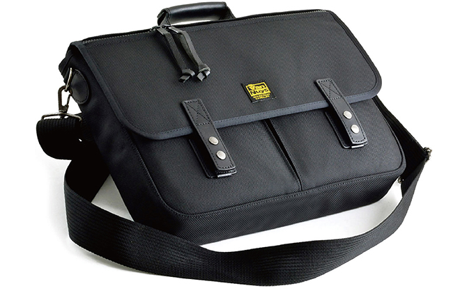 薄型ブリーフケース／A4