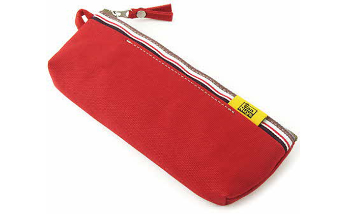 ファスナーペンケース／スリムタイプ　レッド