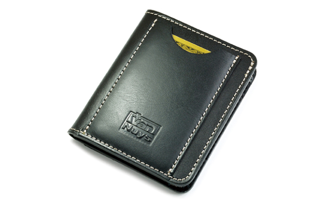 キャッシュレス時代の胸ポケットに入る多機能薄型コンパクトウォレット（マネークリップ付き） ビンテージブラック