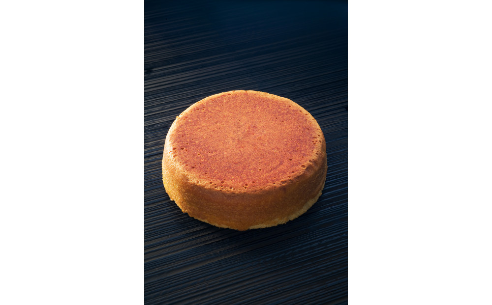 和三盆かすてら（直径約15cm×1個）