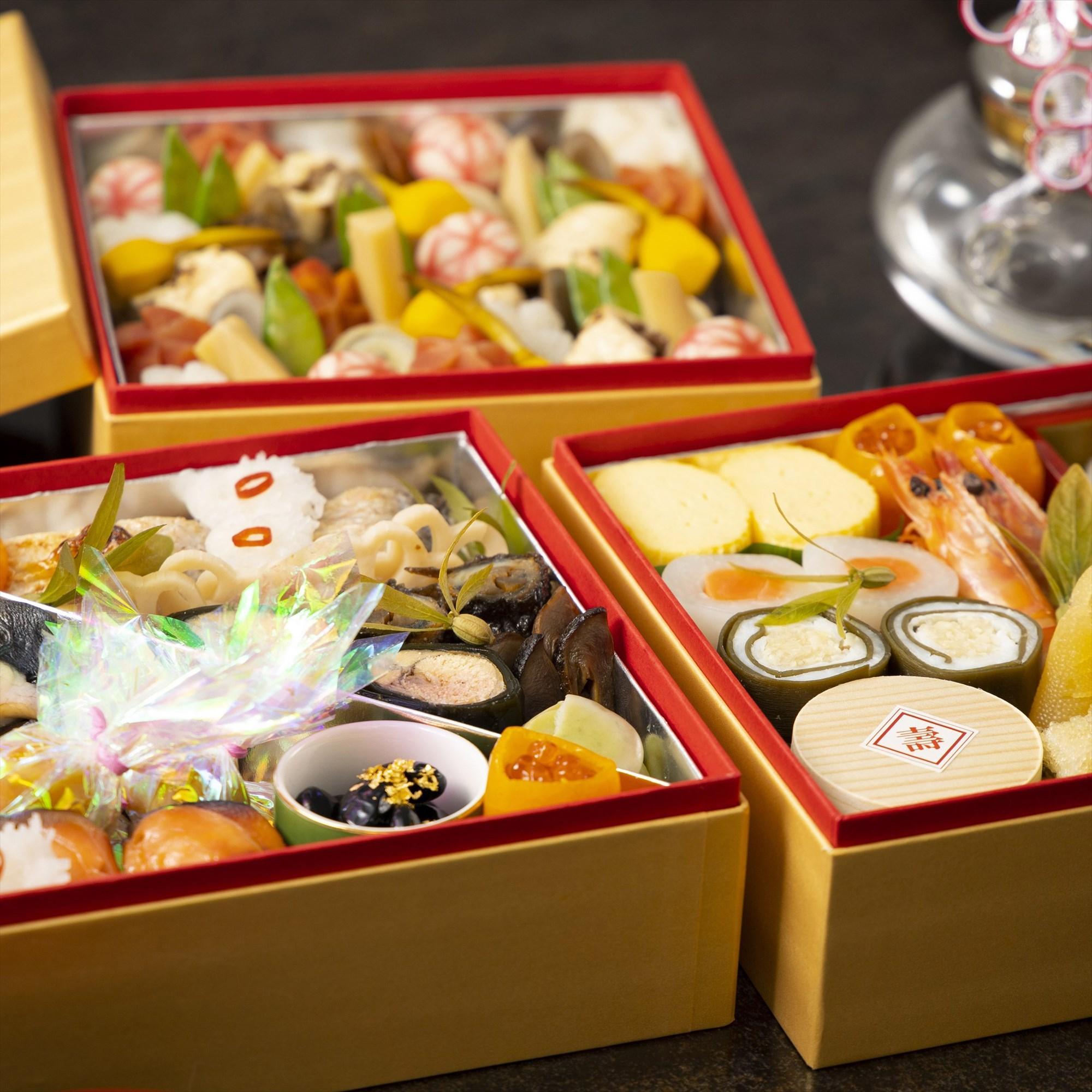 香川讃岐の地で79年の歴史。料亭二蝶のおせち料理「祝」三段 4～5人前