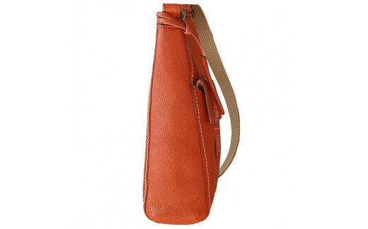 LIME（ライム）　ヌメ革スクエア型ショルダーバッグ　ワイン