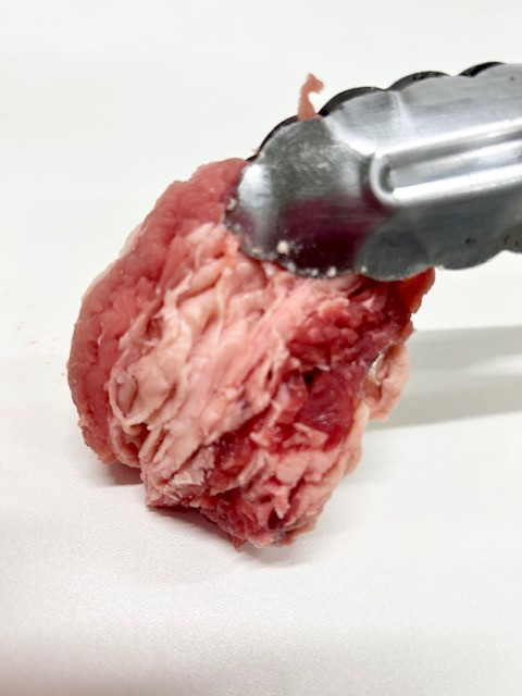 オリジナルスパイスで仕上げた　厚切り牛カルビ　1000ｇ（500ｇ×2Ｐ）