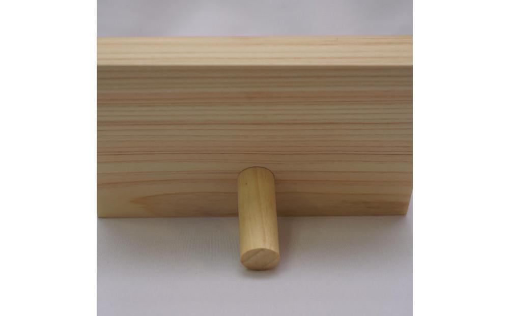 林家が作る香川県産ひのきのオリジナルQRコードボード