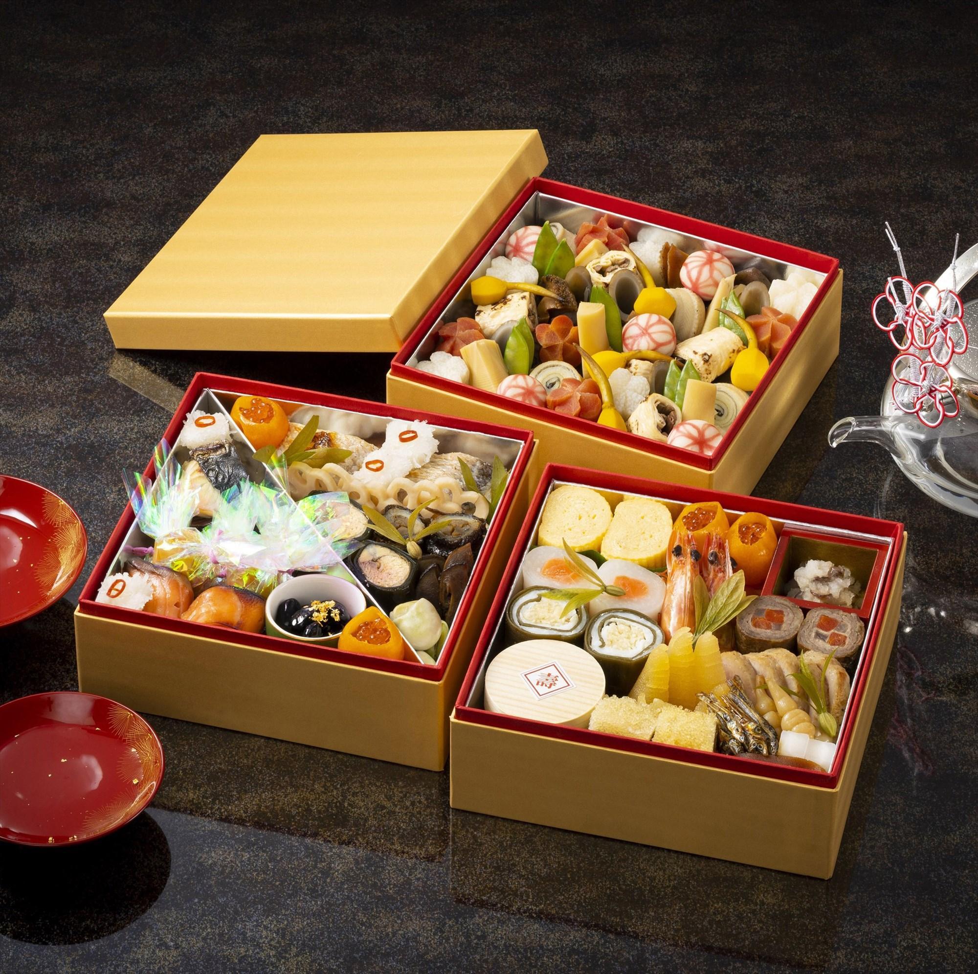 香川讃岐の地で79年の歴史。料亭二蝶のおせち料理「祝」三段 4～5人前