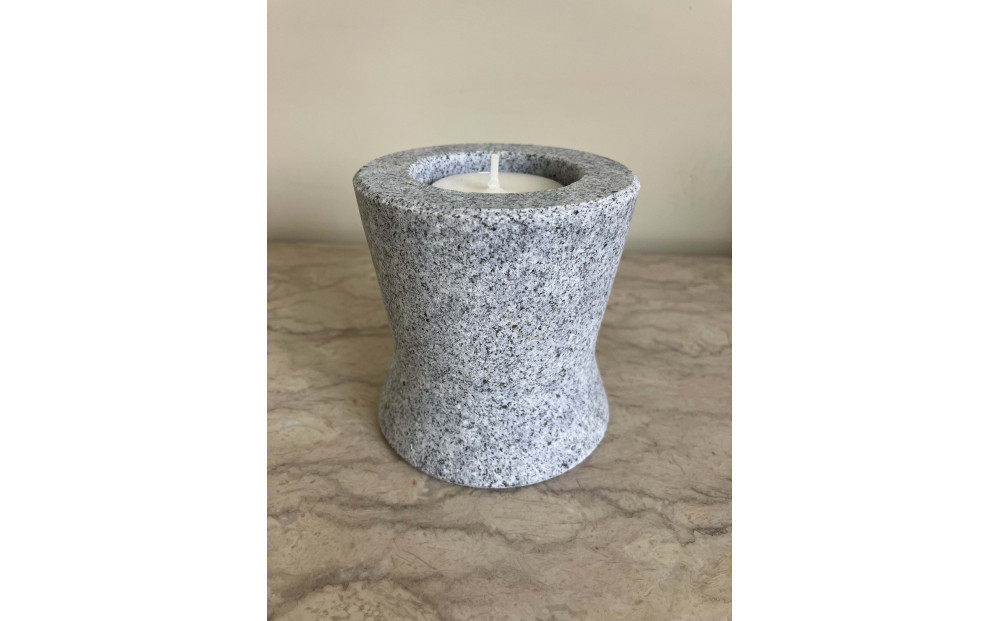庵治石キャンドルスタンド