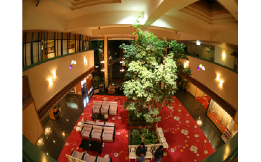 【夕凪の湯　ＨＯＴＥＬ花樹海】平休日1泊2食付 ペア宿泊券《岩露天風呂付和室》