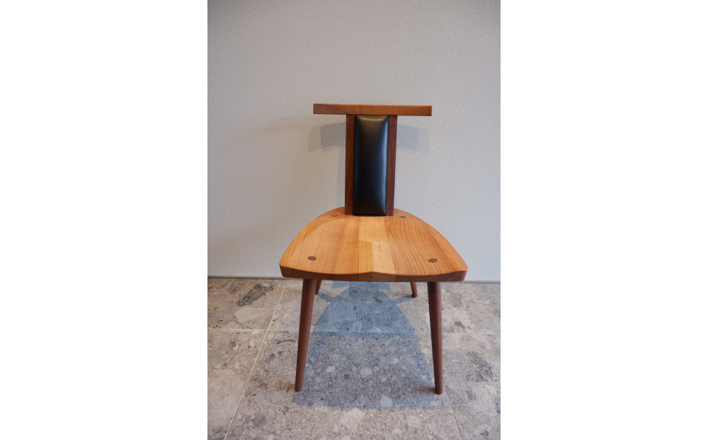 ダイニングチェア（本革ブラック）