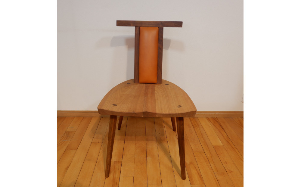 ダイニングチェア（本革キャメル）