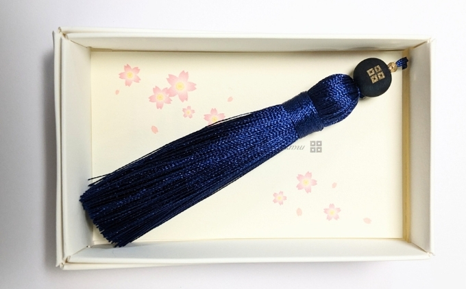 京極あわせ四ツ目タッセルチャーム　青