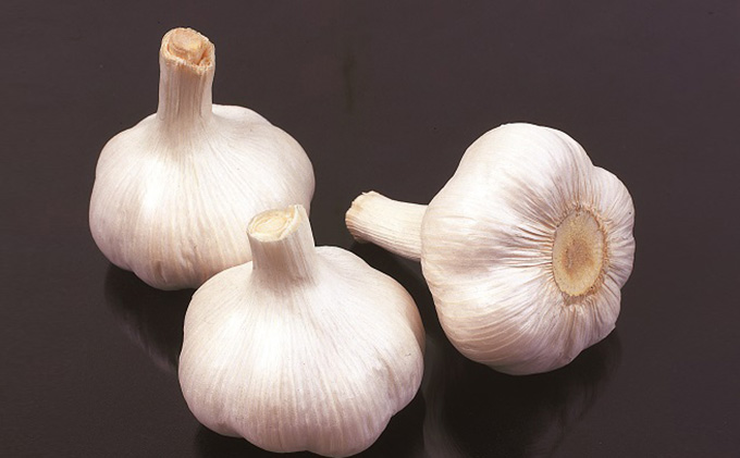 肉厚で香り豊かな乾燥にんにく　約2kg