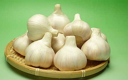 にんにく めざせ生産高日本一！生にんにく1kg 秀品 坂出市産【先行予約：2026年6月上旬～順次発送】