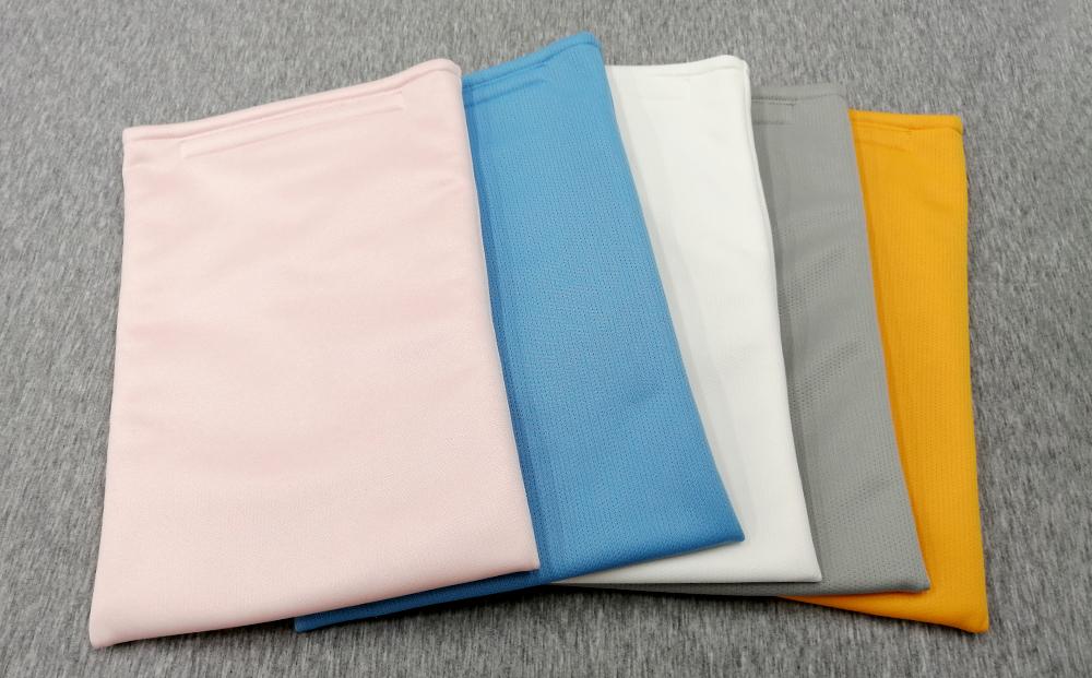 発熱時や夏場の睡眠に【アイスまくらカバー　Ｅ寝！】-3層構造タイプ- 　【カラー：ホワイト】